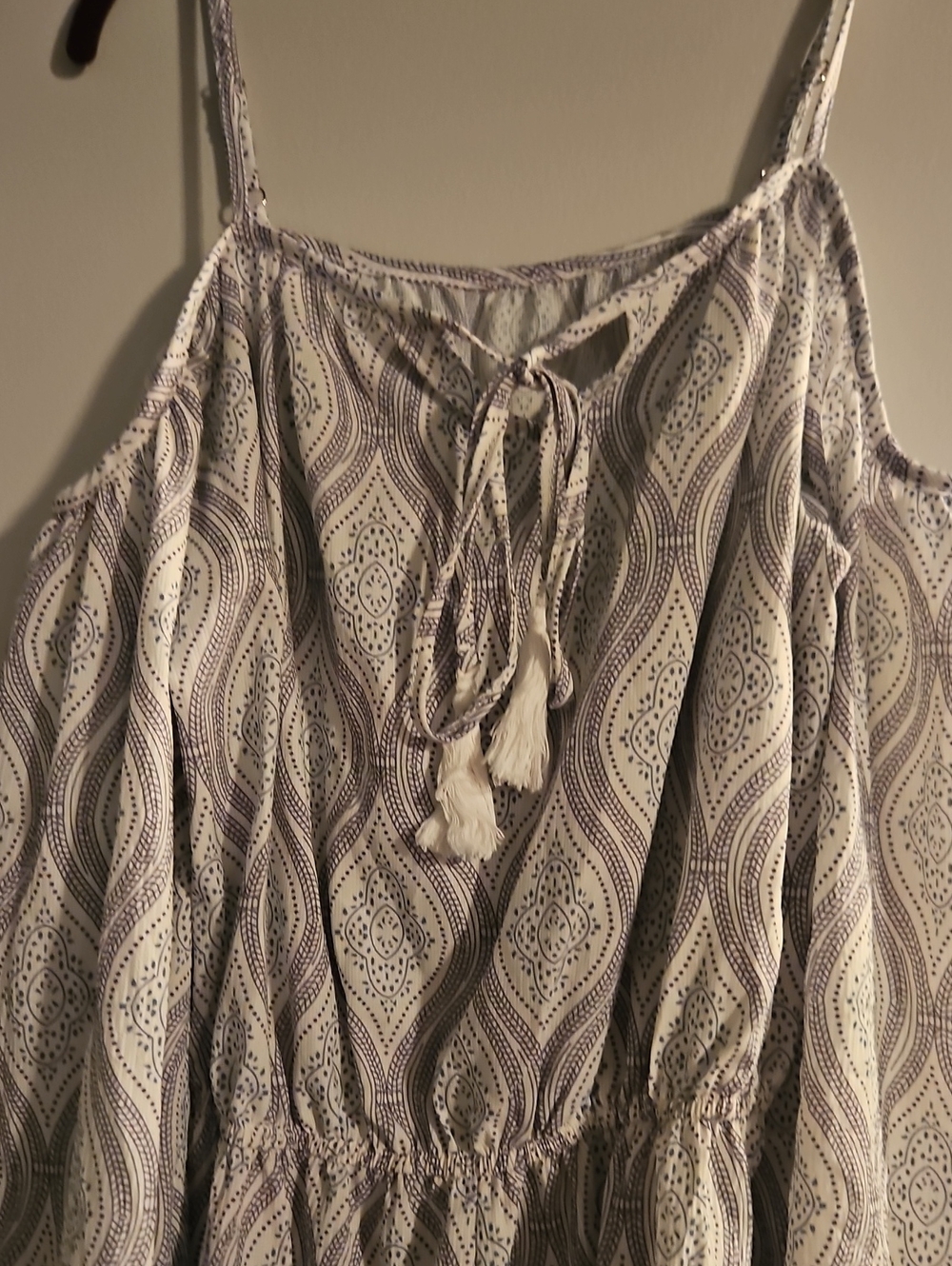 Boho, Patterned Cold-Shoulder Romper - Picture 3 of 6